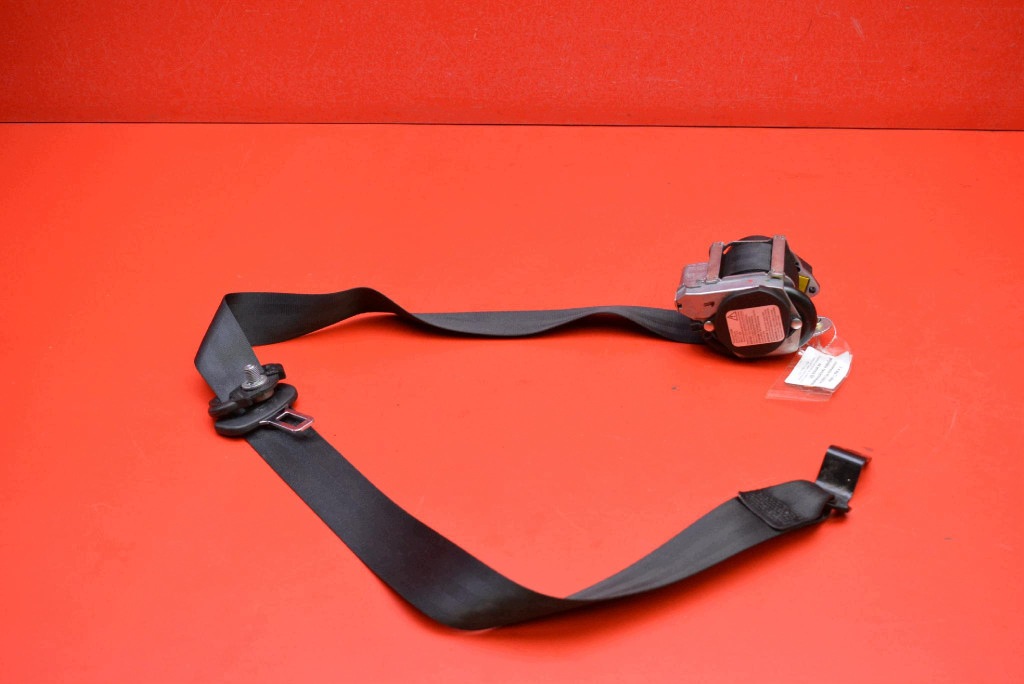 seat belt right front adjuster 621493000 SKODA RAPID 12-17