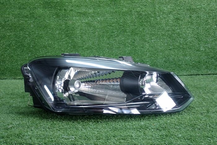 VW POLO 6R 09-14 reflektor right light right
