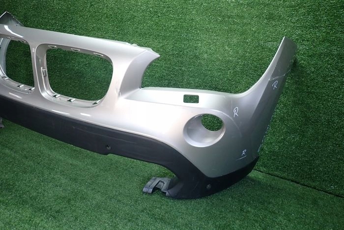 BMW X1 E84 09-12 Frontstoßstange vorne