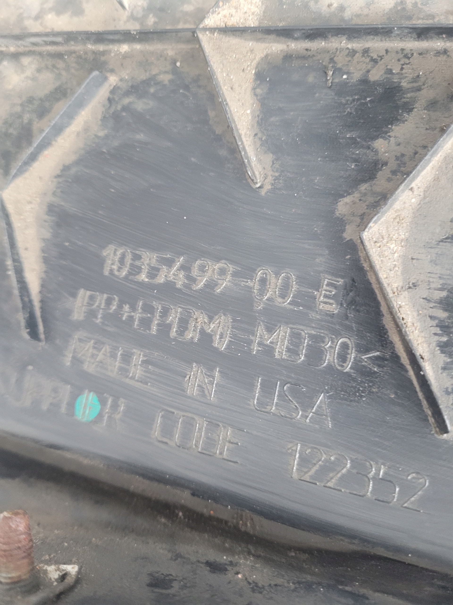 Blende Abdeckung abdeckung Unterfahrschutz TESLA X 1035499-00