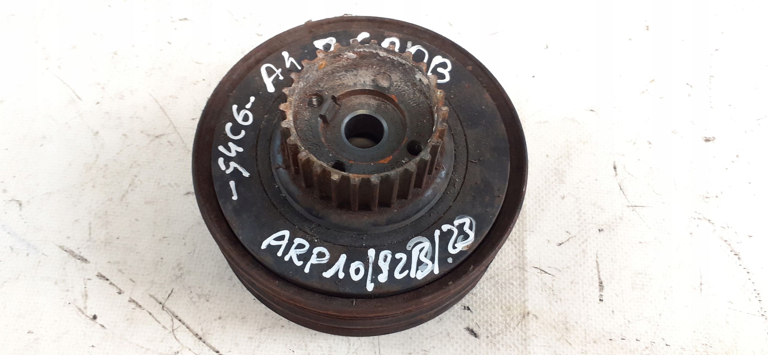 csigák WALU 2.0 ALT AUDI A4 B6 B7 06B105243F