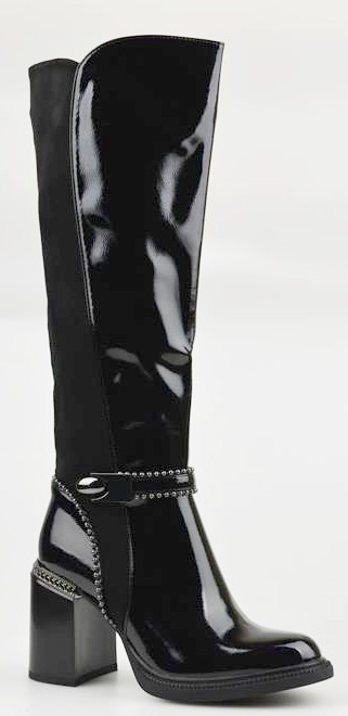 D&a Černé lakované kozačky MR880-055 vel. 36