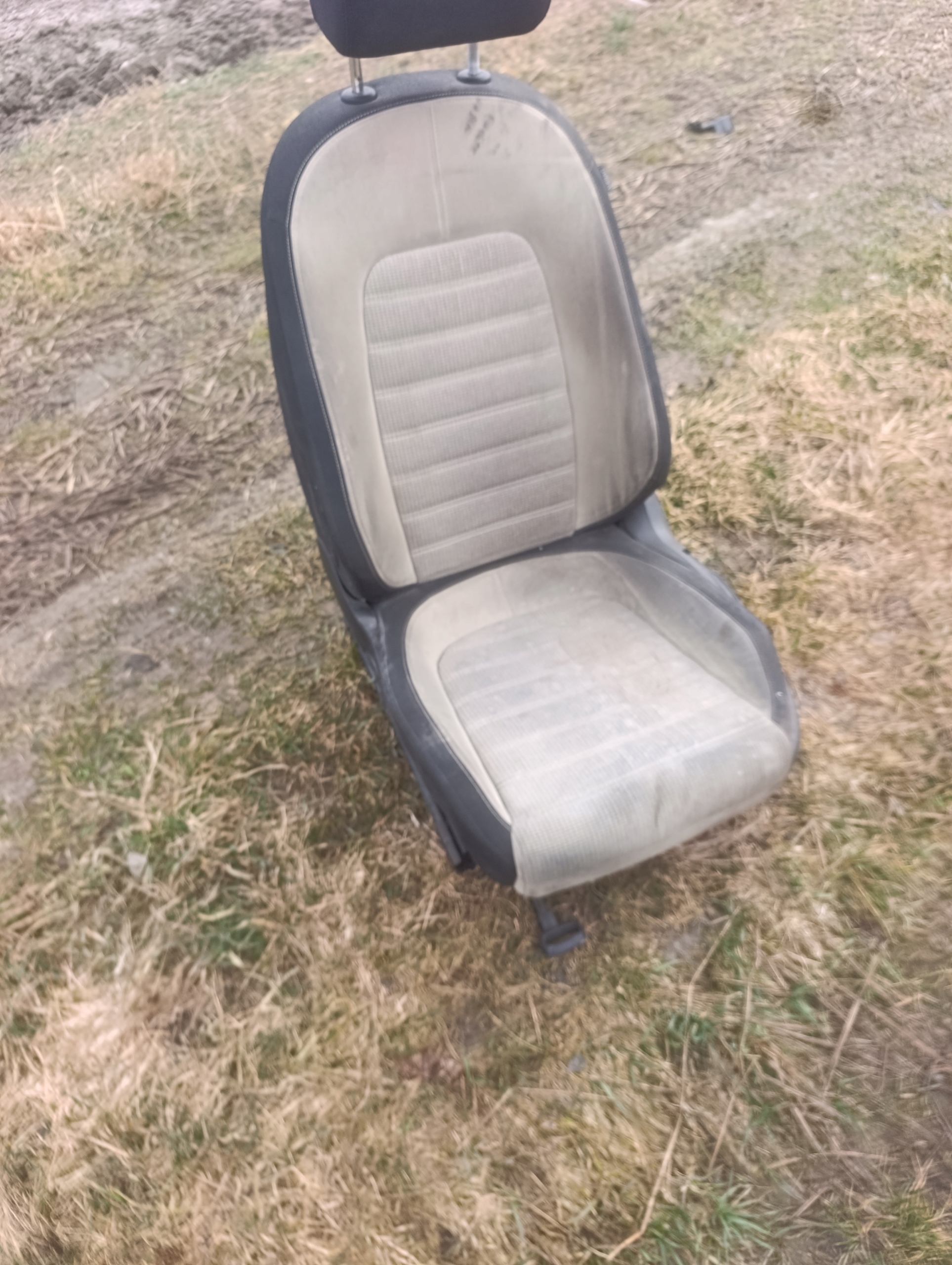seat front front left vw cc grzany electrical z seat airbag