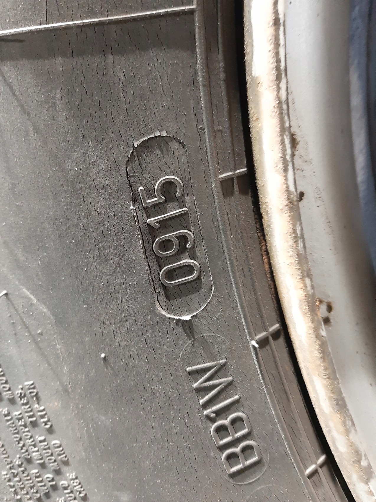 wheel disc tyre 2x SAVA AVANT 4 315/70 R22.5