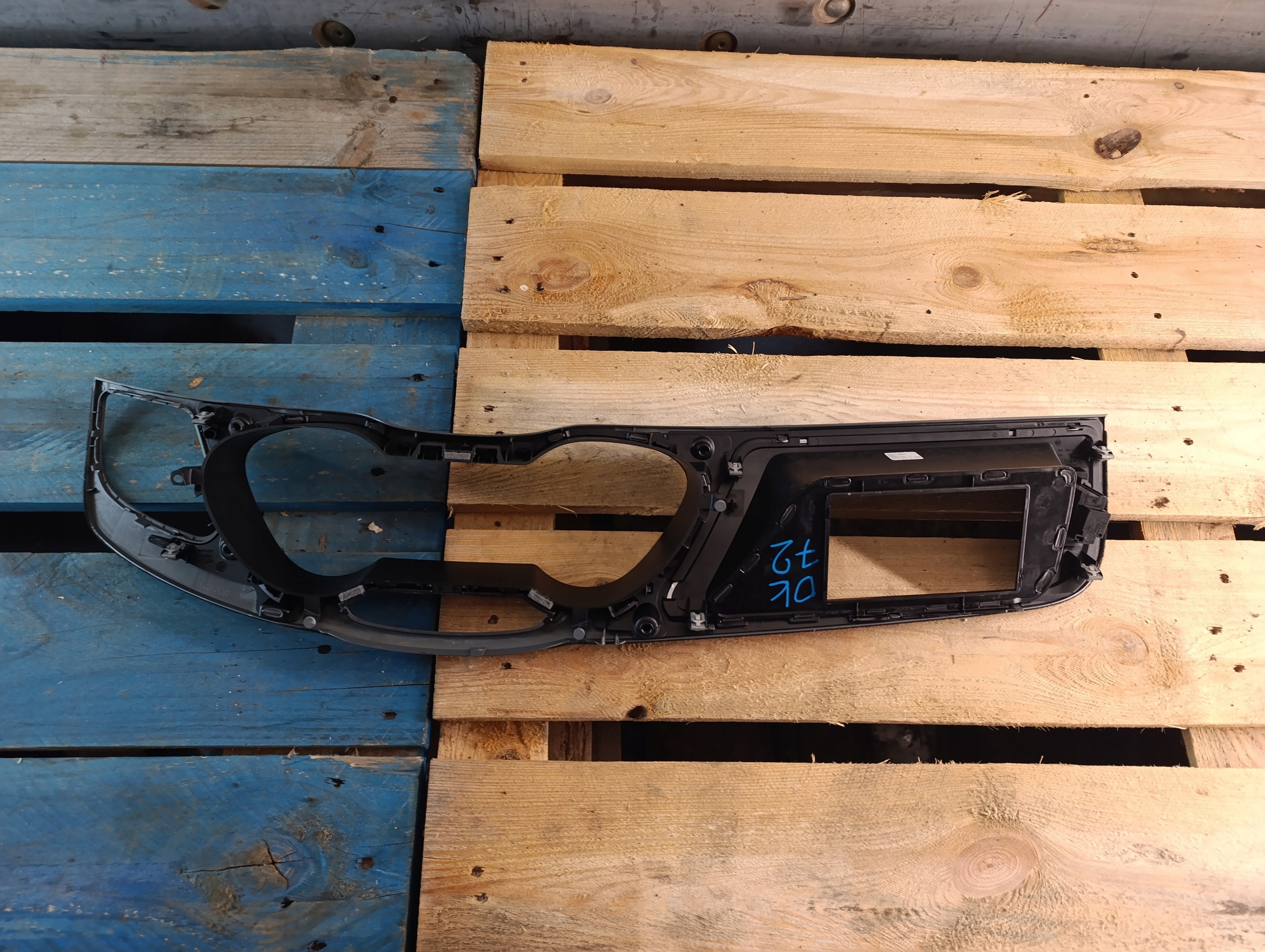 rahmen DEKOR des kombiinstruments AUDI A4 B8 8K1857166 8K1857186AL