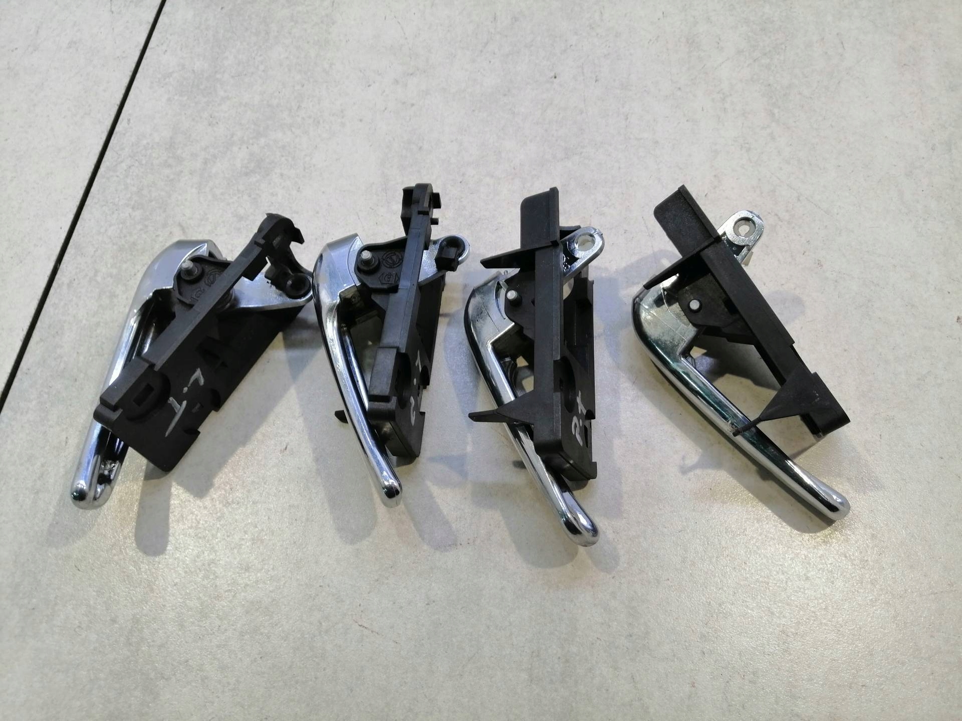handle inner KOMPLET ALFA 147 1.9 JTD
