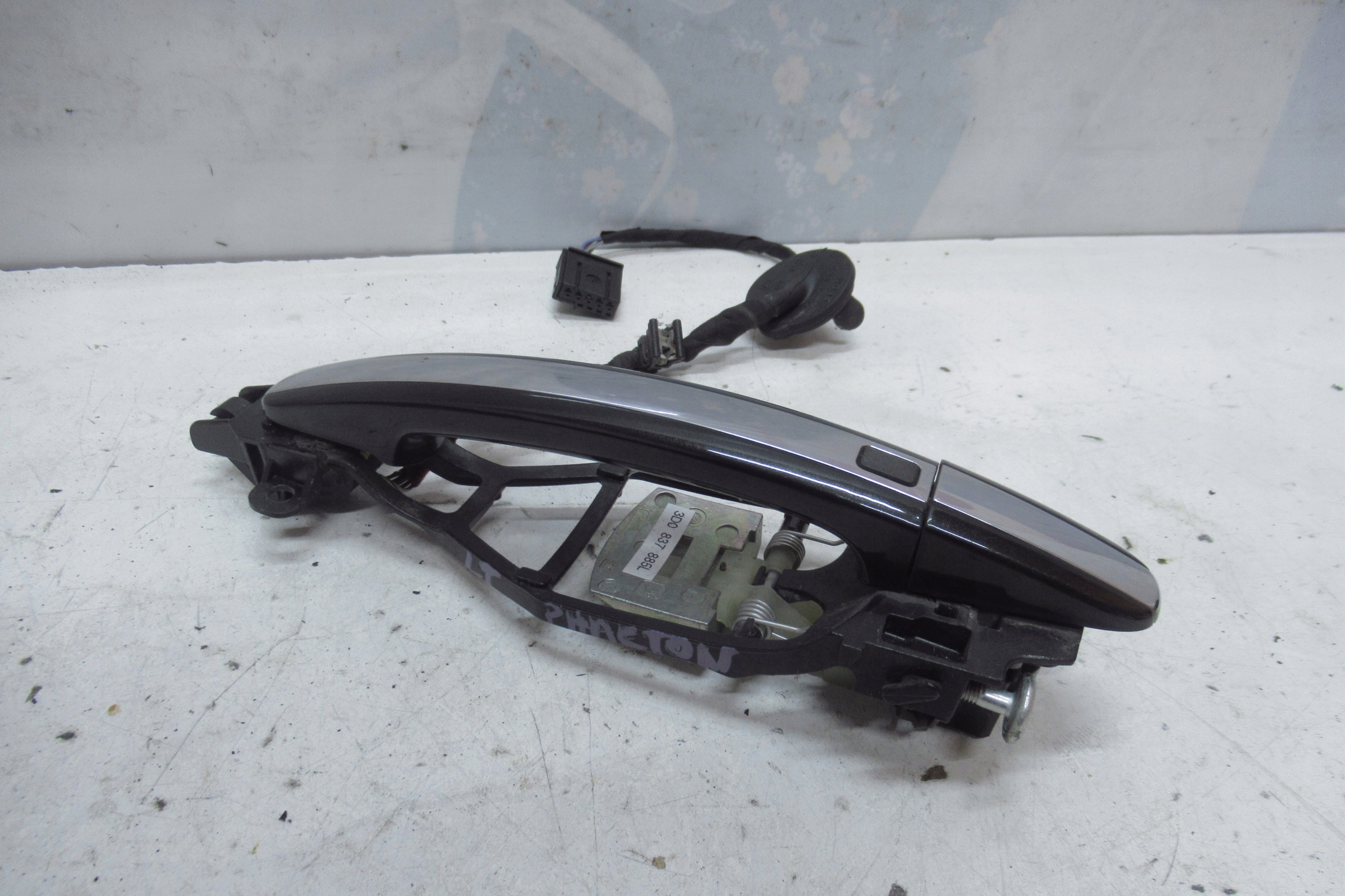 VW PHAETON handle door left rear part 3D0837885L