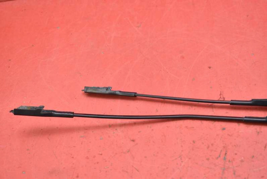 wiper arm front EU 2990028 2990029 BMW X1 E84 12-15