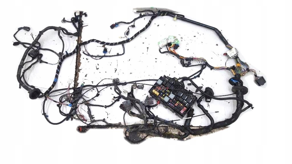 AB39-14290 - УСТАНОВКА САЛОНА ЖГУТ ПРОВОДОВ FORD RANGER IV 2012 EU