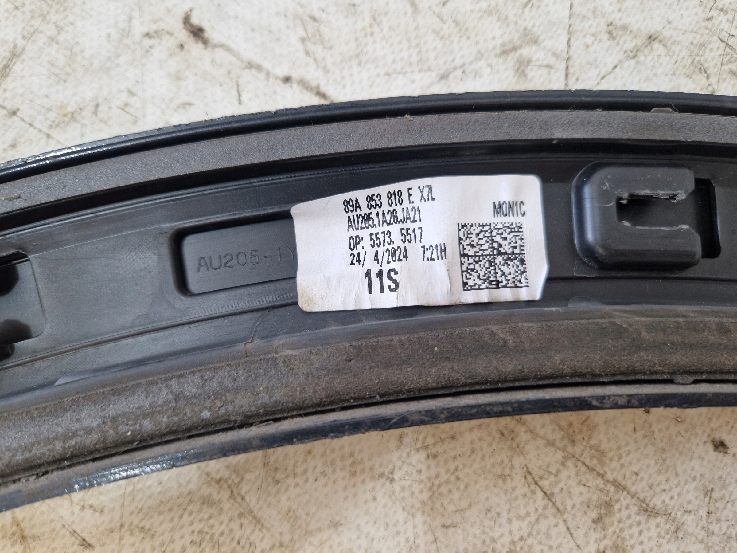 Audi Q4 E-TRON 89A moulding cap fender right rear part rear 89A853818E