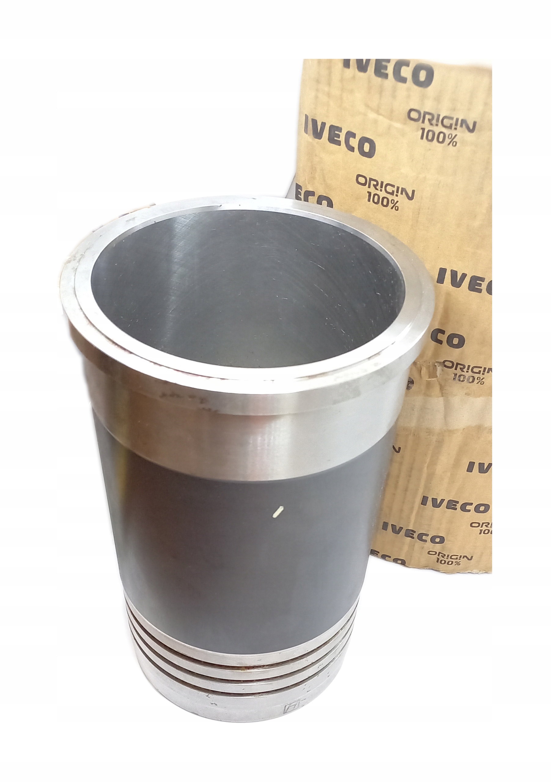 5 0033 - ГИЛЬЗА ЦИЛИНДРА IVECO EUROTECH EUROSTAR STARLIS