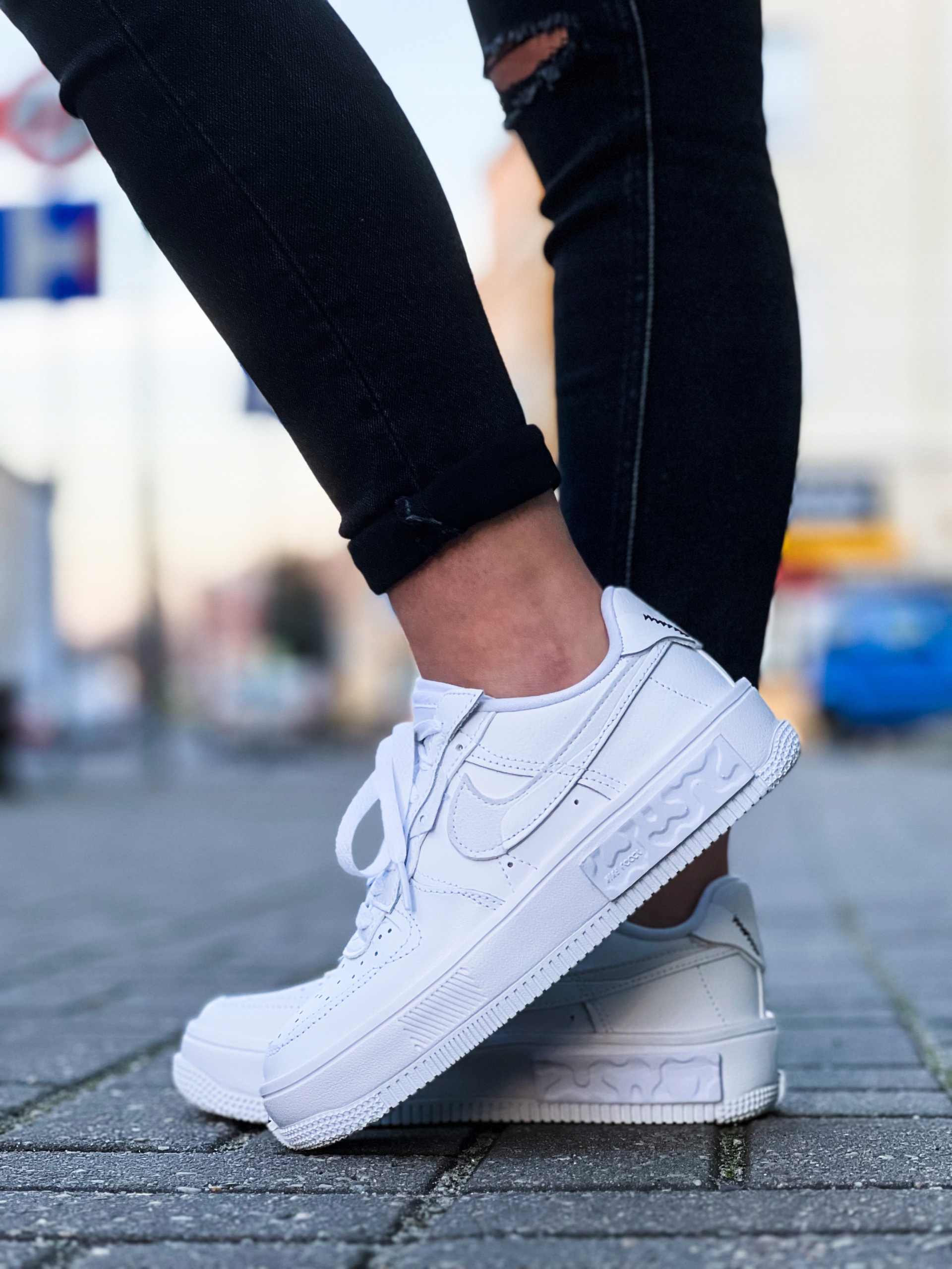 Buty męskie Nike Air Force 1 '07 LV8. Nike PL