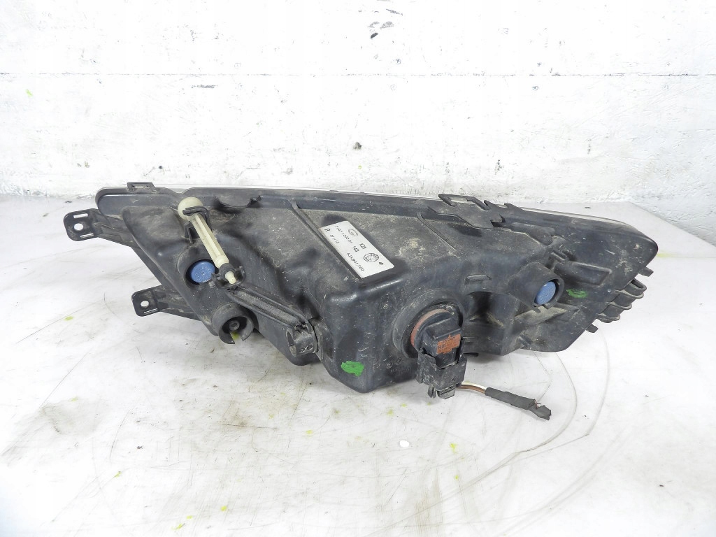 SKODA RAPID Nebelscheinwerfer rechts 5JA 941 700