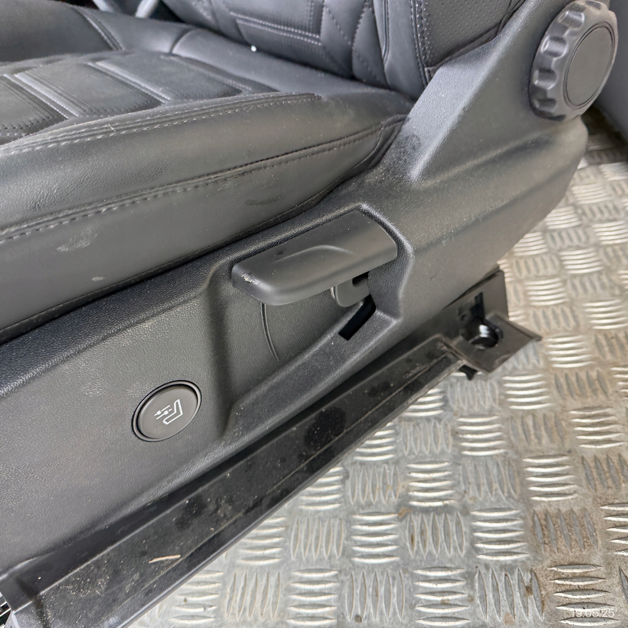 Sitze SKORZANE Sitz KOMPLET FORD PUMA 2023 ROK