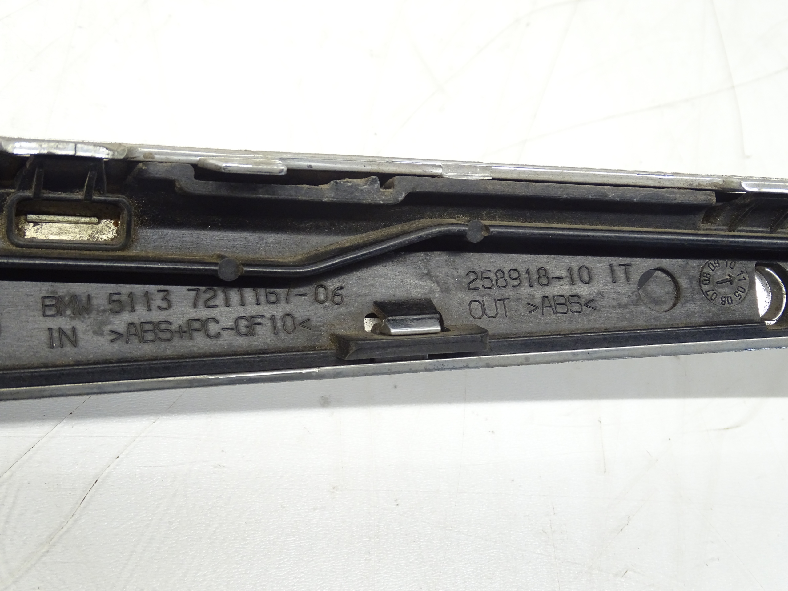 moulding CHROM bonnet BMW 5 GT 51137211167-06