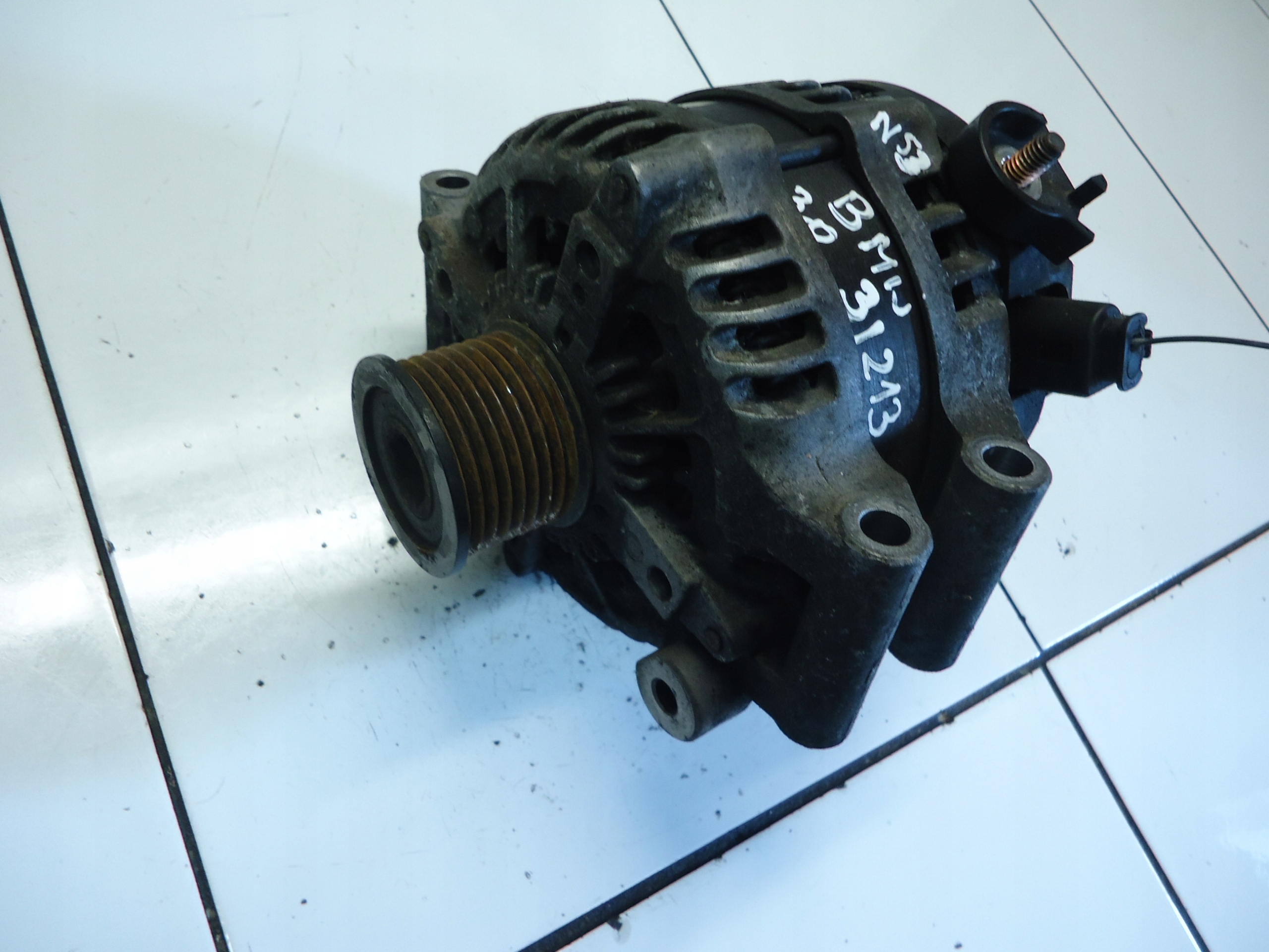 BMW E60 3.0 N52B30 alternatore 7591268