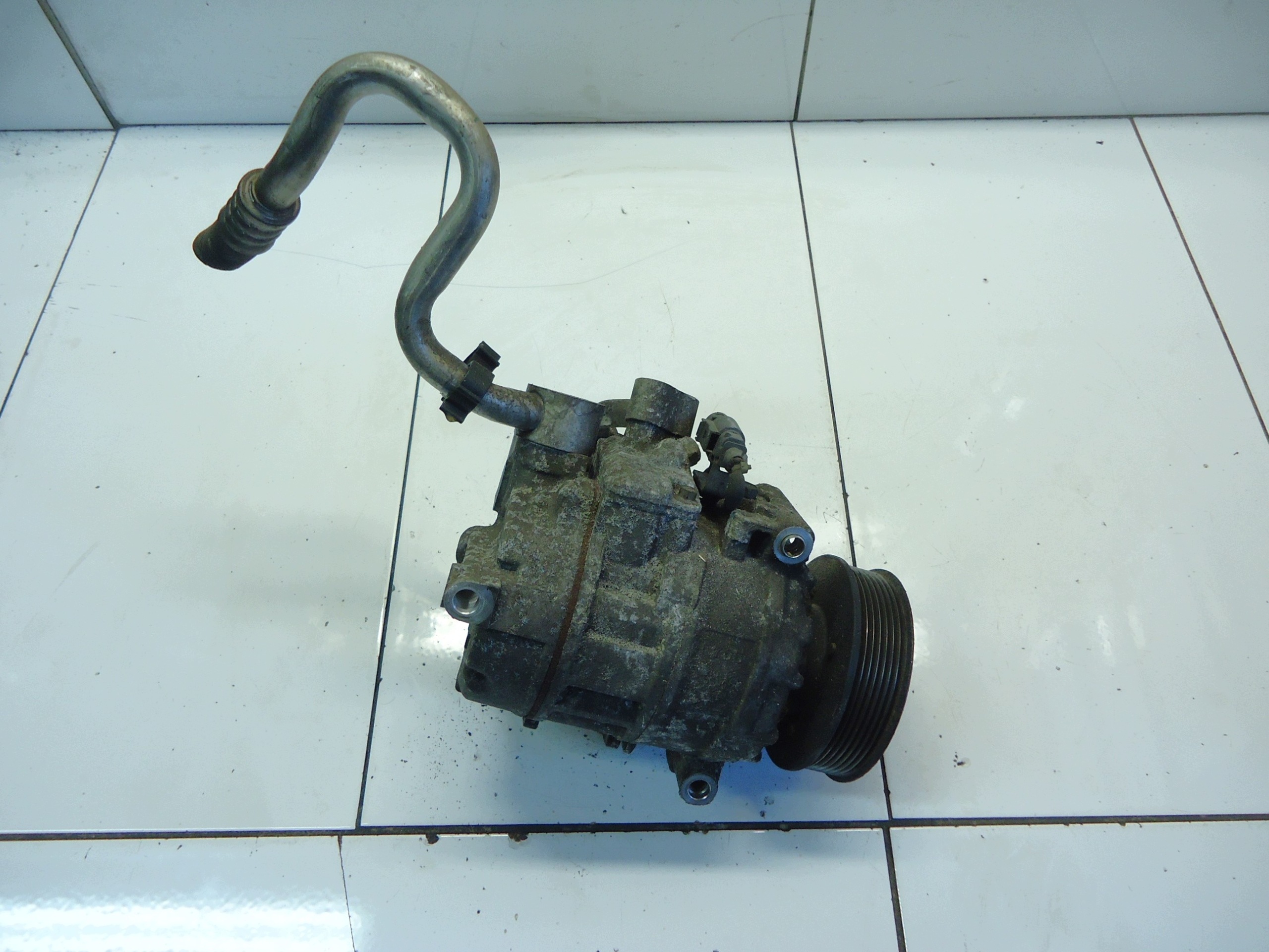PORSCHE CAYENNE 3.2 V6 VR6 BFD klimakompressor 7L6820803D