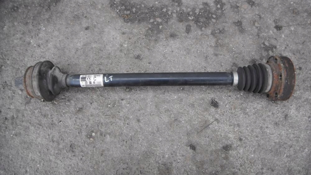 AUDI A8 D3 02-09 PÓŁOŚ TYLNA LEWA 4E0501203C