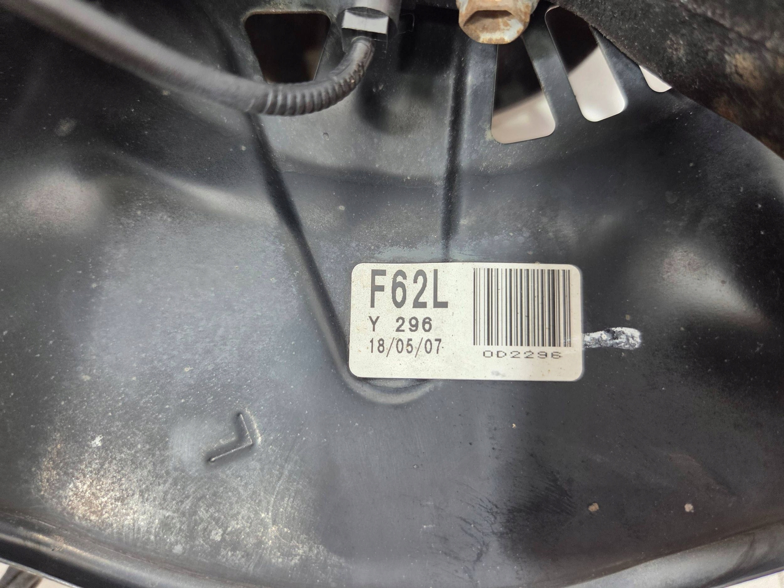 Lexus NX 300H swing front left F62L (Z730)
