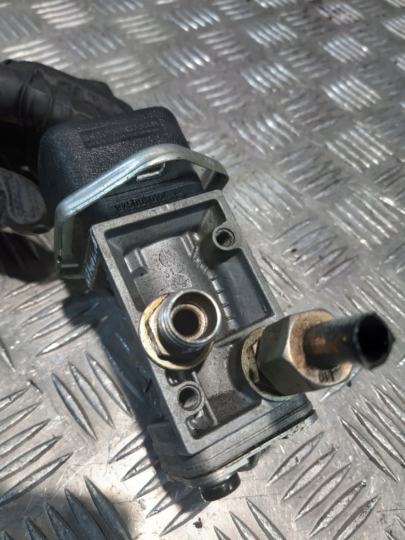 valve electric brake Wabco 9617210447