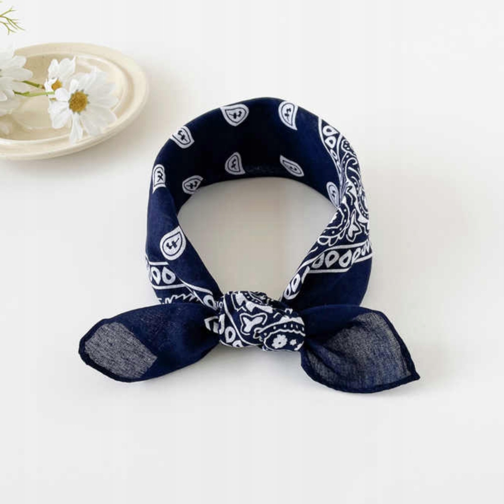 BANDAMKA CHUSTA BANDANA CHUSTKA NA GŁOWĘ SZYJĘ WŁOSY APASZKA BANDAMA KOLORY Kolor dodatkowy biały