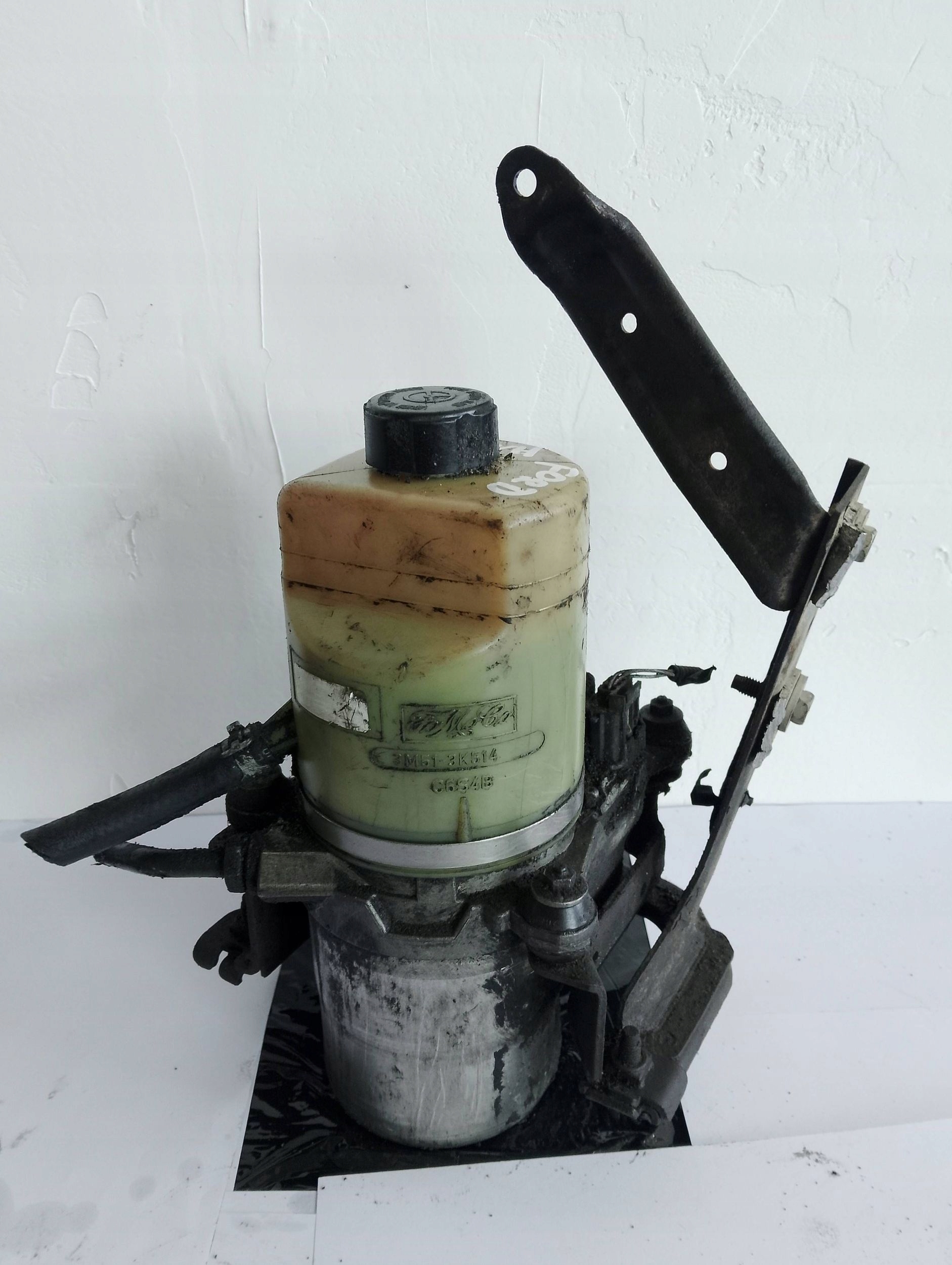 Servopumpe Ford 4M513K514