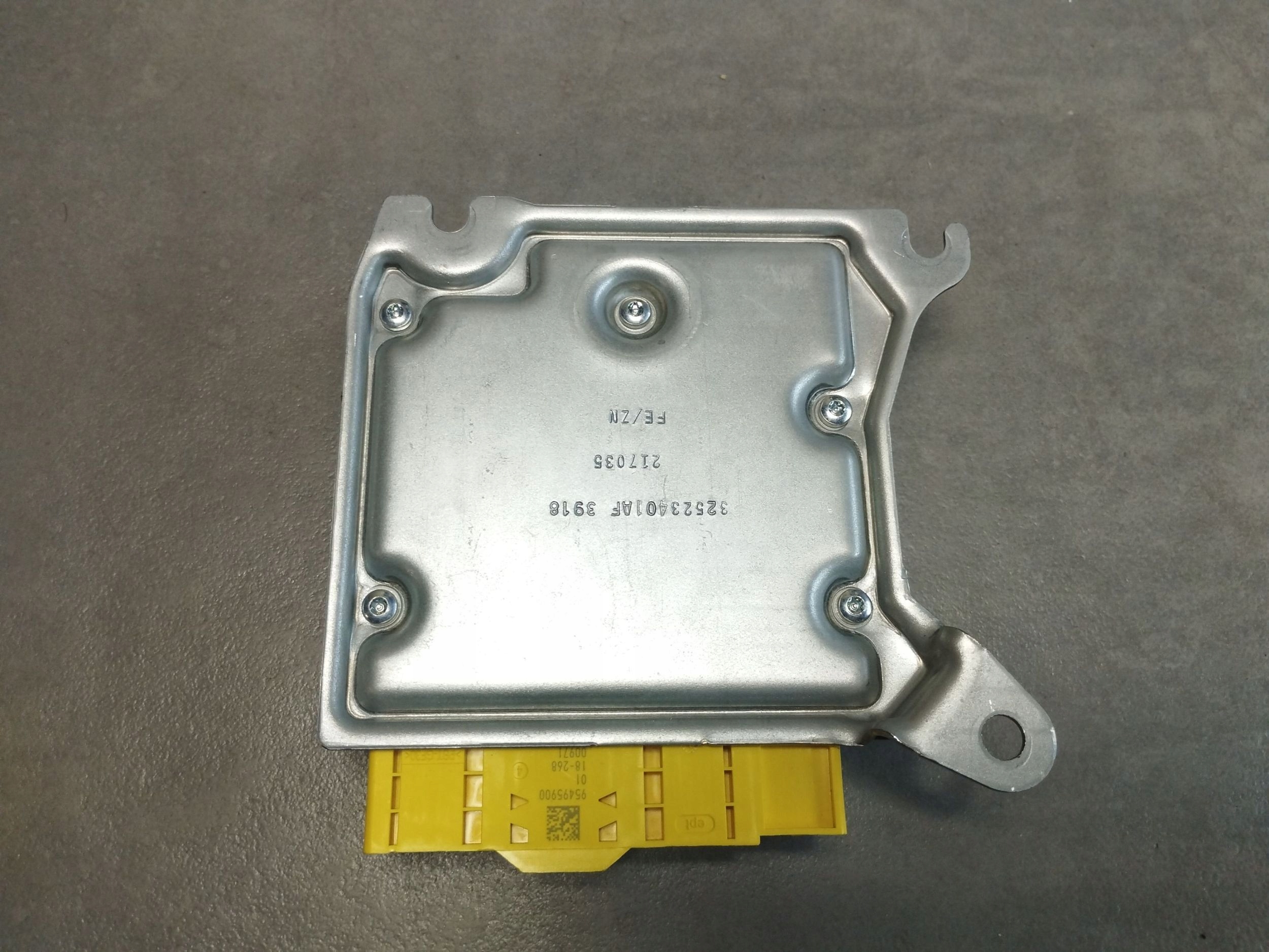 Mercedes-Benz E W213 module control unit airbag A2139009022