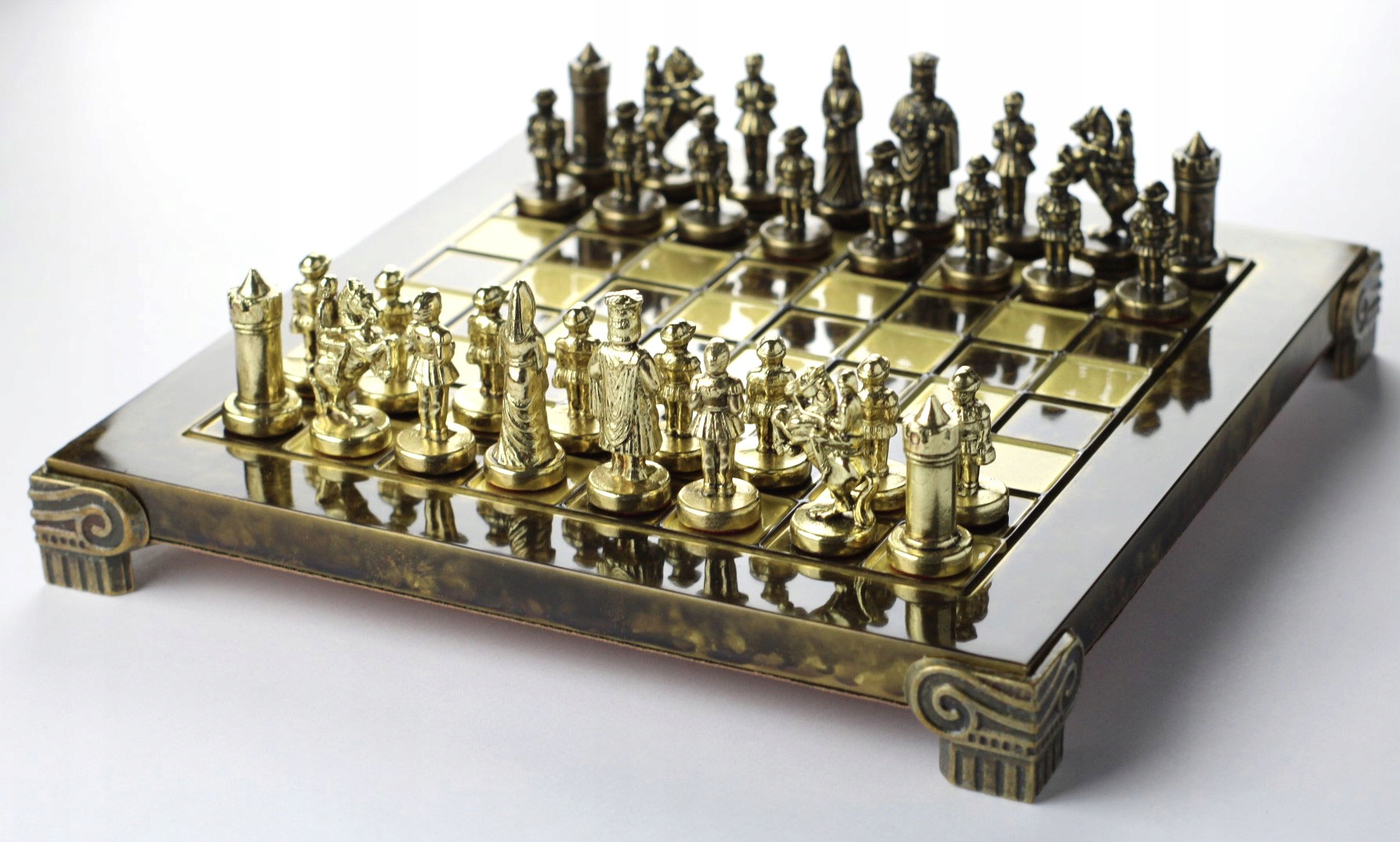 PIĘKNE SZACHY METALOWE MOSIĘŻNE na PREZENT Nazwa PIĘKNE SZACHY METALOWE MOSIĘŻNE na PREZENT