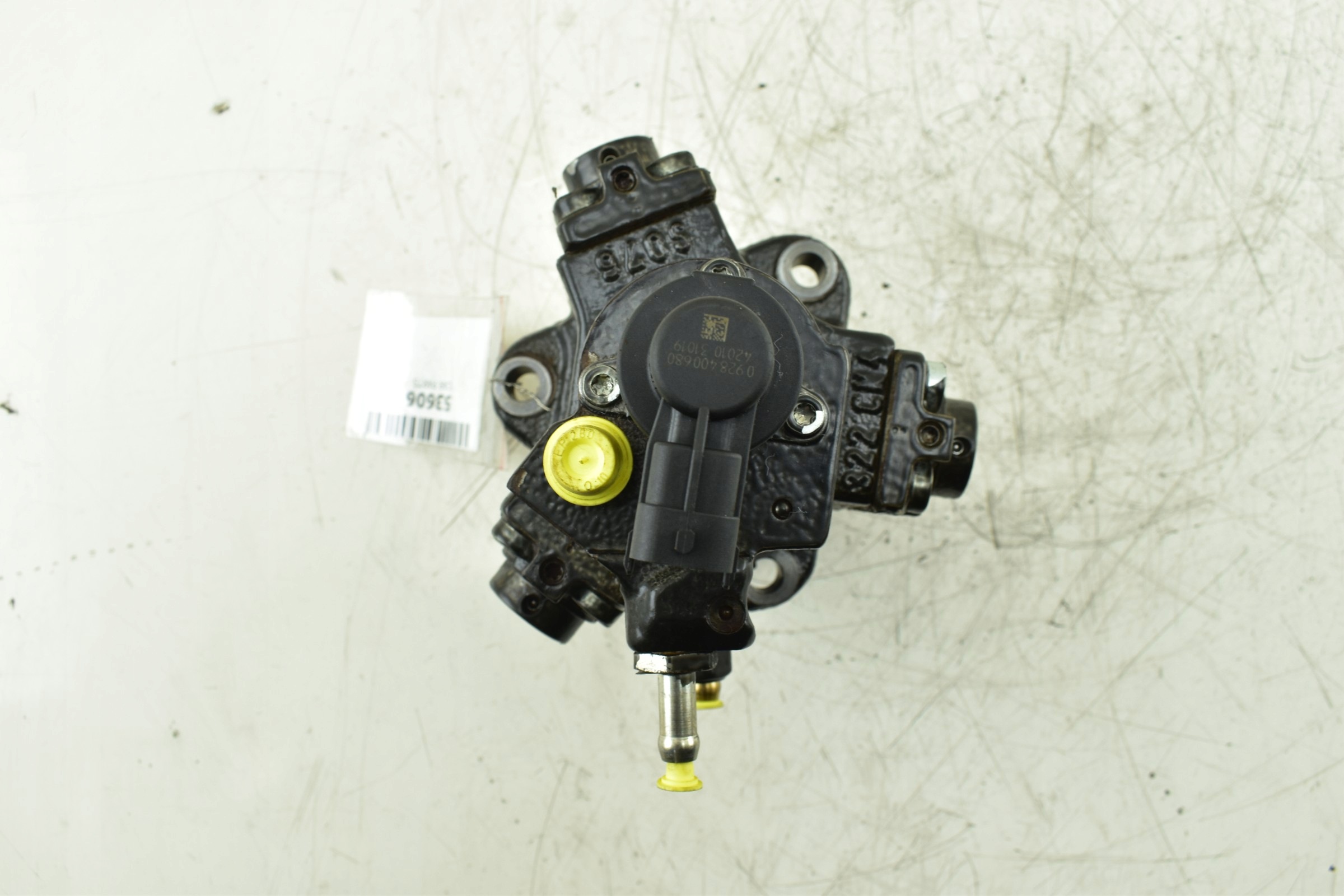 einspritzpumpe OPEL ASTRA J INSIGNIA A 2.0 CDTI 55574632 0445010248