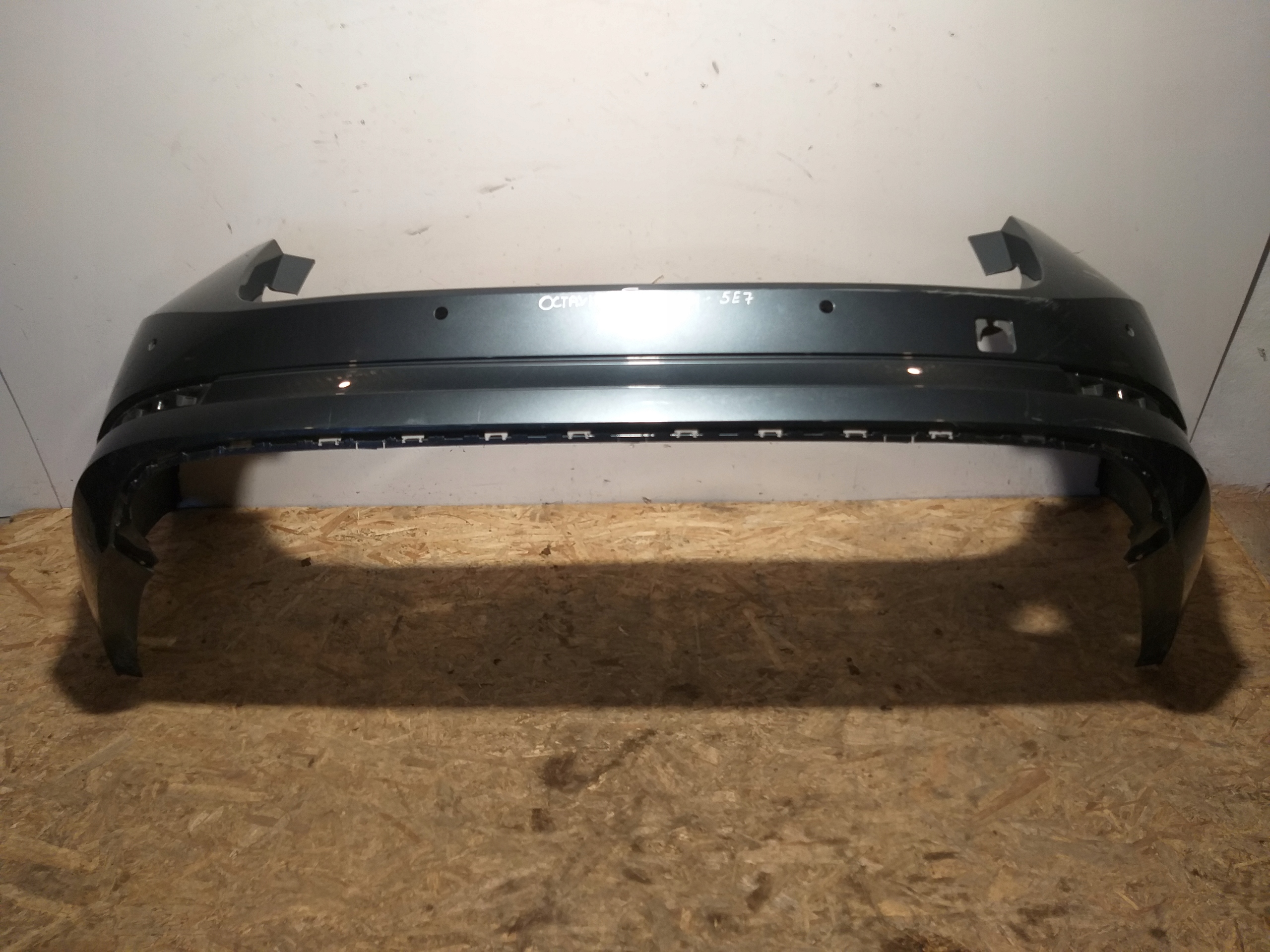 bumper rear part 5E70807421 Skoda Octavia IV 5E7 Kombi