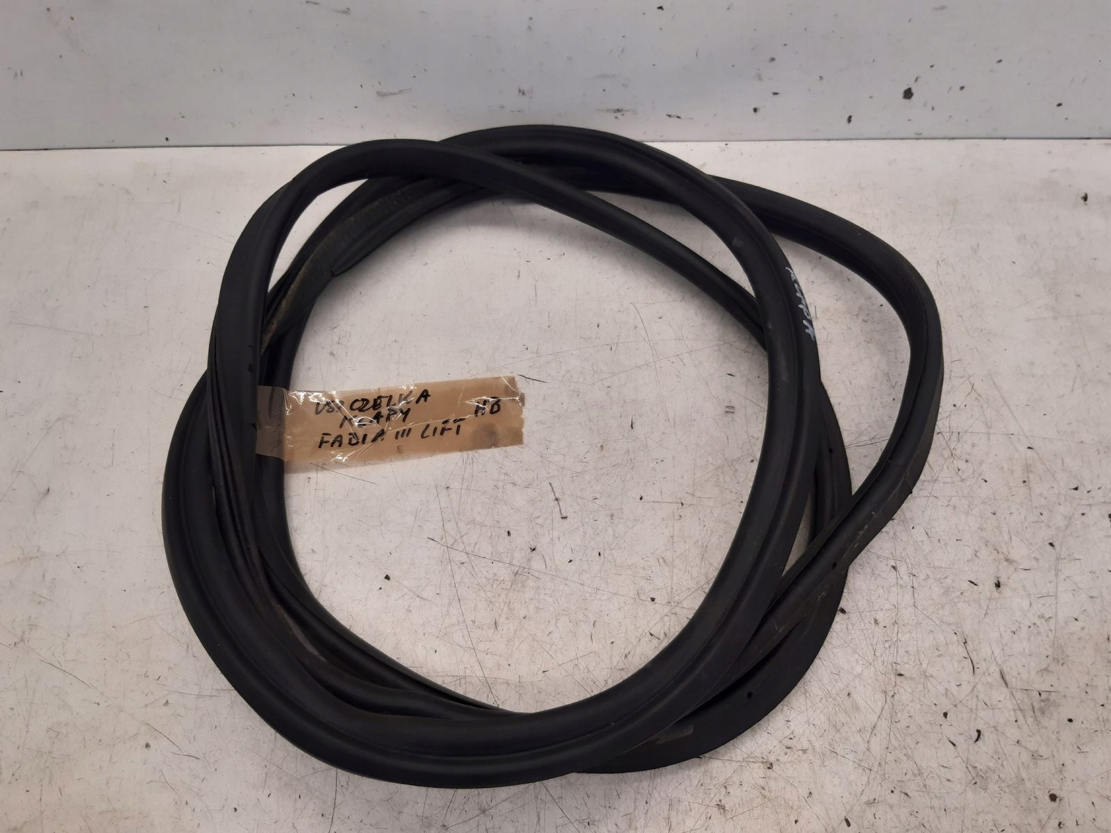 gasket bonnet boot Skoda Fabia III LIFT 1,0 MPI