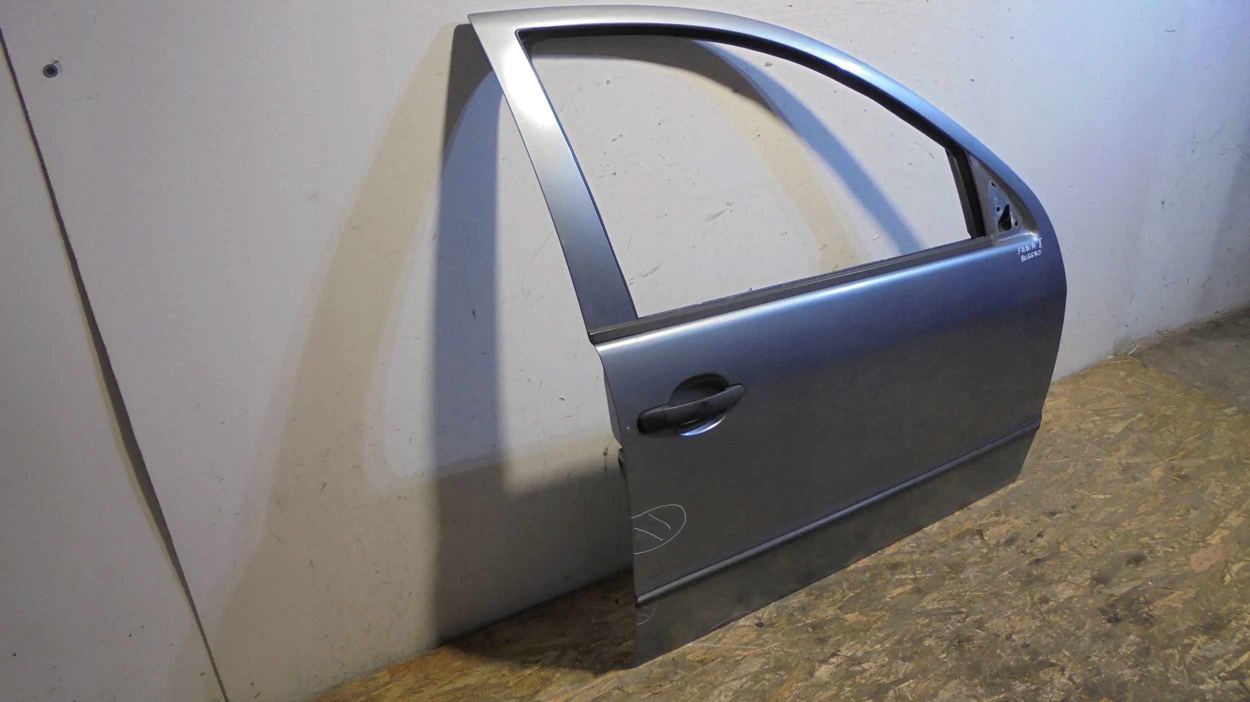 door front right Skoda Fabia and