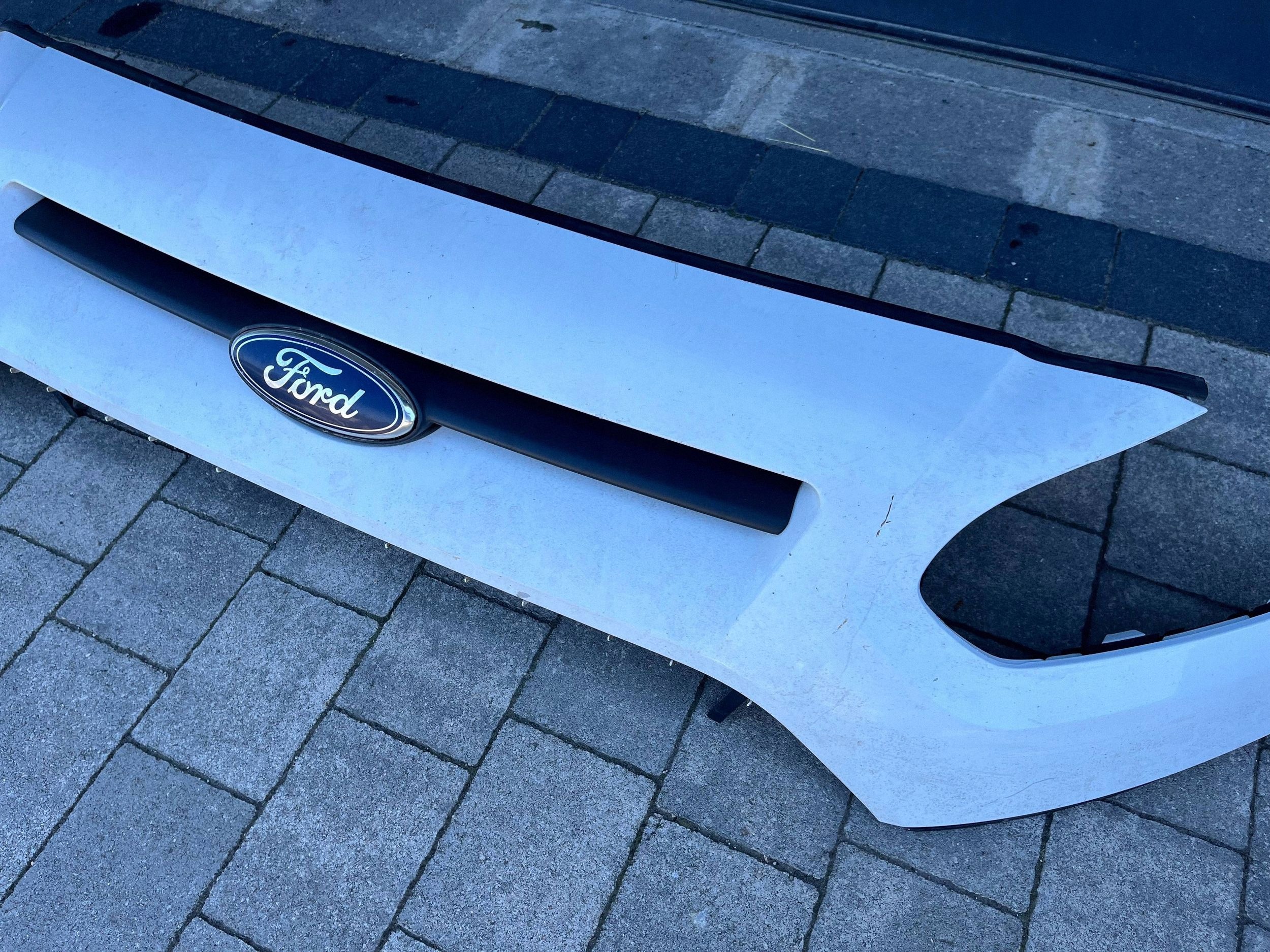 FORD TRANSIT CONNECT MK2 front bumper upper DT11-17757-BBXWAA @M