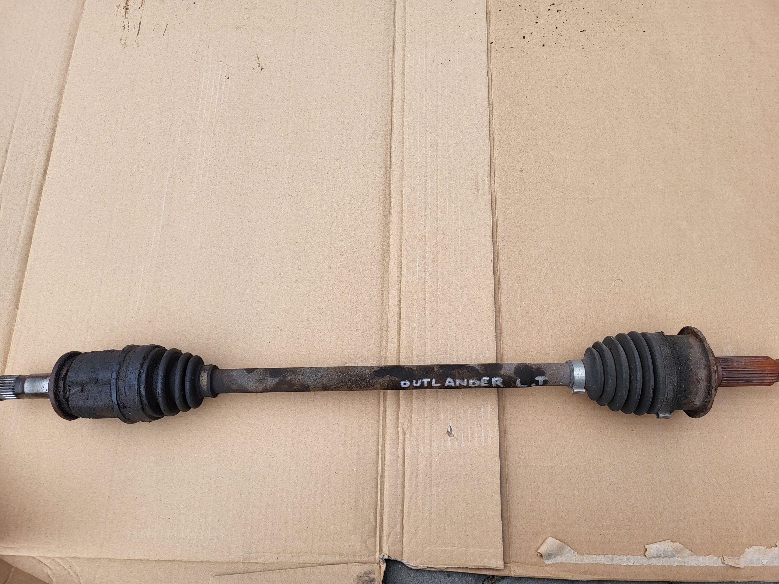 semi-axis left rear part MITSUBISHI OUTLANDER II 2.0 DID