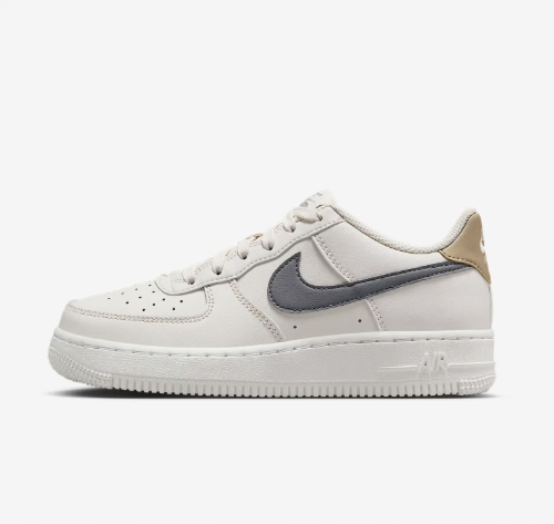 Nike Air Force 1 FV5948-004 buty sportowe rozmiar 33