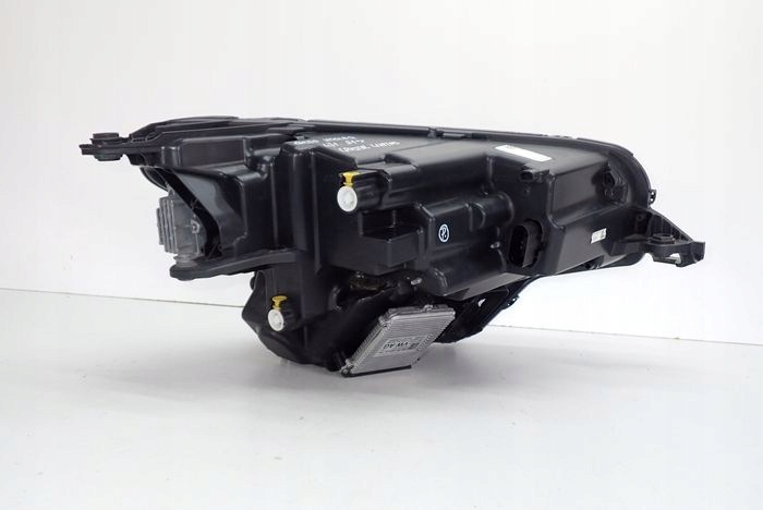 SKODA KODIAQ FULL LED CRYSTAL LIGHTING LIFT 21- reflektor left light left