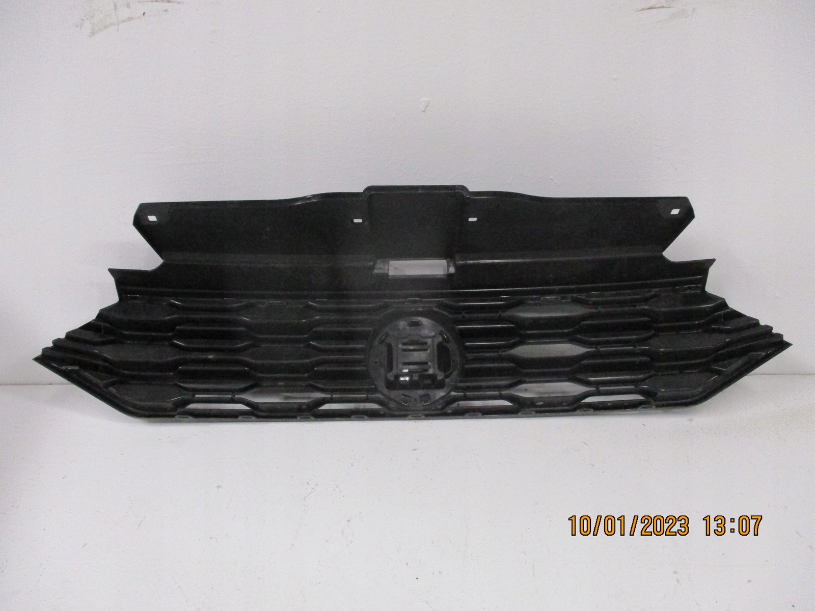 maska Vw T-ROC 2GA 2GA853651L ispod RADAR