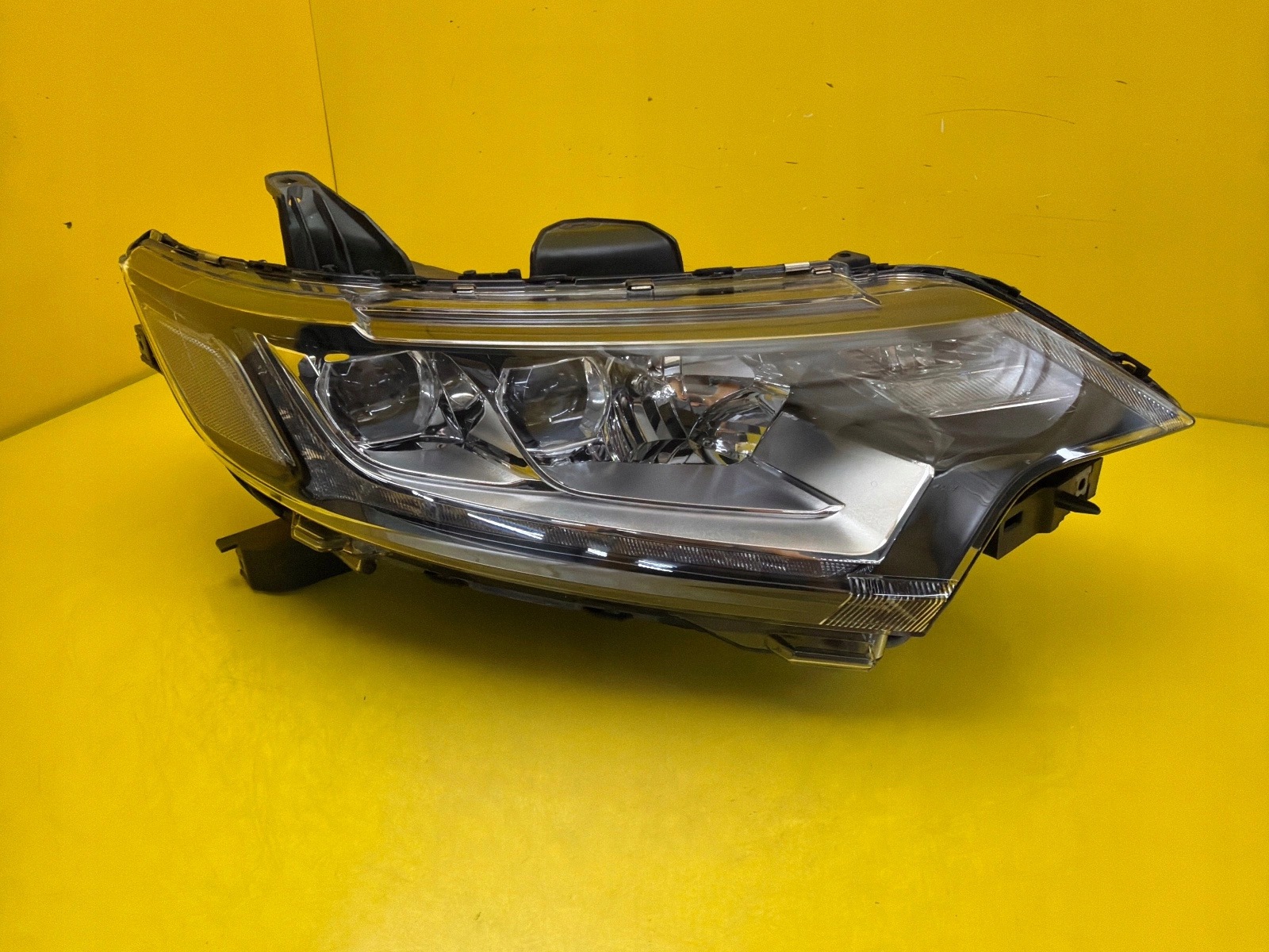 Licht rechts Mitsubishi Outlander III Full Led 8301C8-64