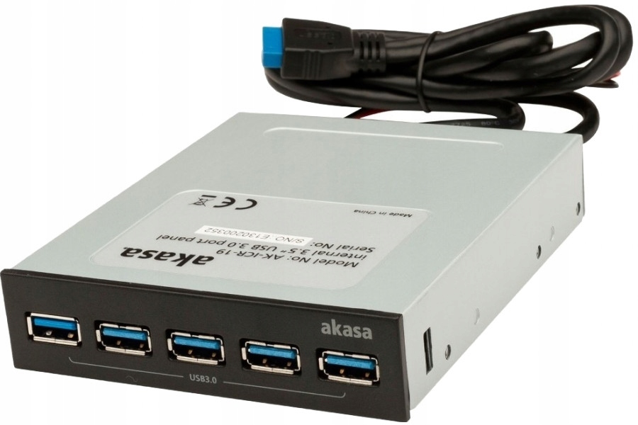 

Hub Usb Akasa Interconnetc 3.5" Pro 5S Usb 3.
