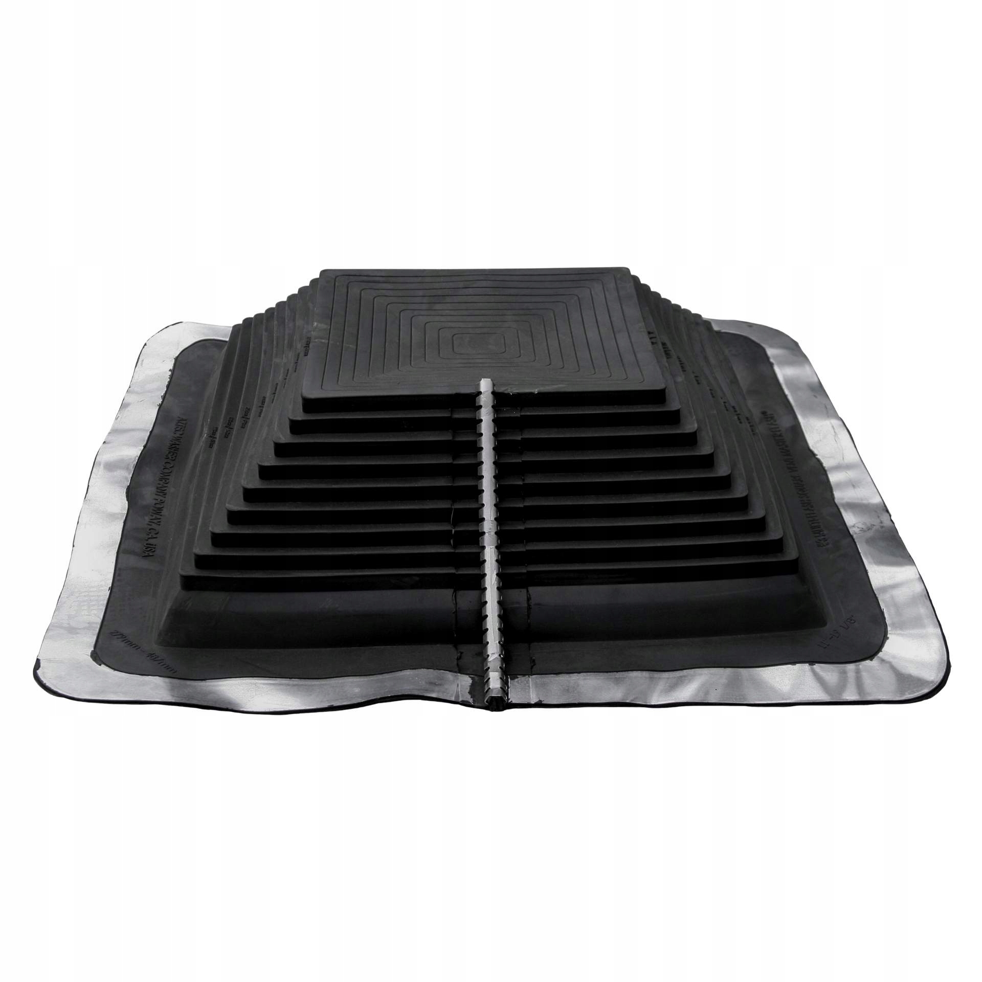 Strešný priechod Master Flash Square Vent Multi č. 3 (0-487 mm) čierny