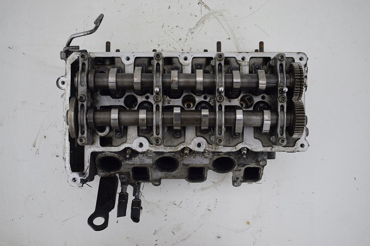 head. of the engine AUDI 3.0 TDI V6 CLA 059.3.AP left