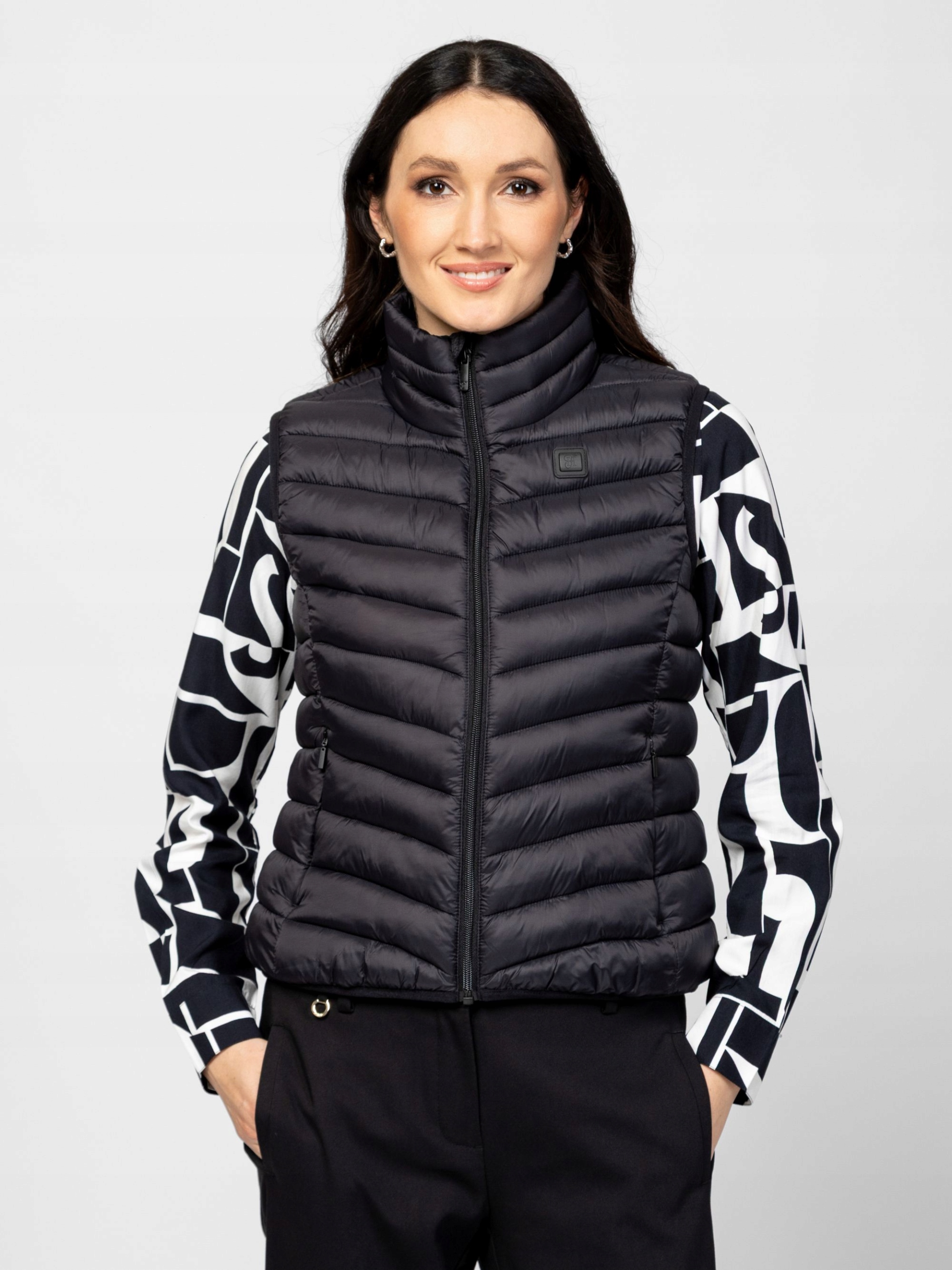 Heavy Tools Dámská Prošívaná Vesta Bez Rukávů WAGMAW25 Černá XXL