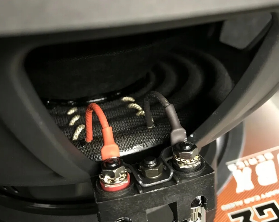 Nowość Subwoofer SPL EDGE EDBX12D2 30cm 1000W RMS 2x2 ohm XTREME Koszalin Marka Excursion