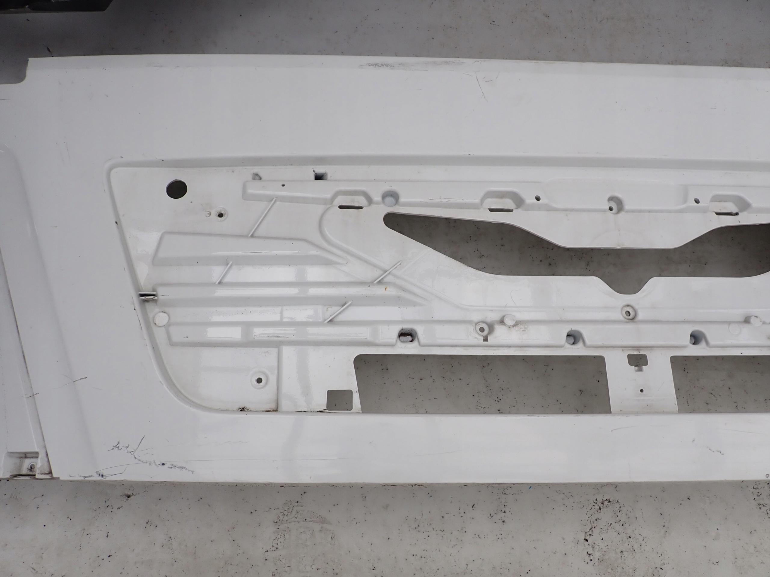 MAN TGL E6 LIFT 12-> pillar bonnet grill grille