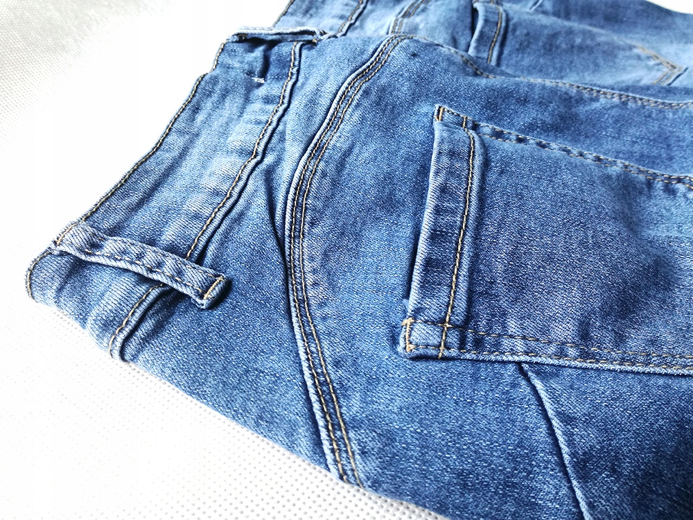 SPODNIE MODELUJĄCE KLASYCZNE JEANSOWE DUŻE ROZMIARY ELASTYCZNE JEANSY Zapięcie zamek