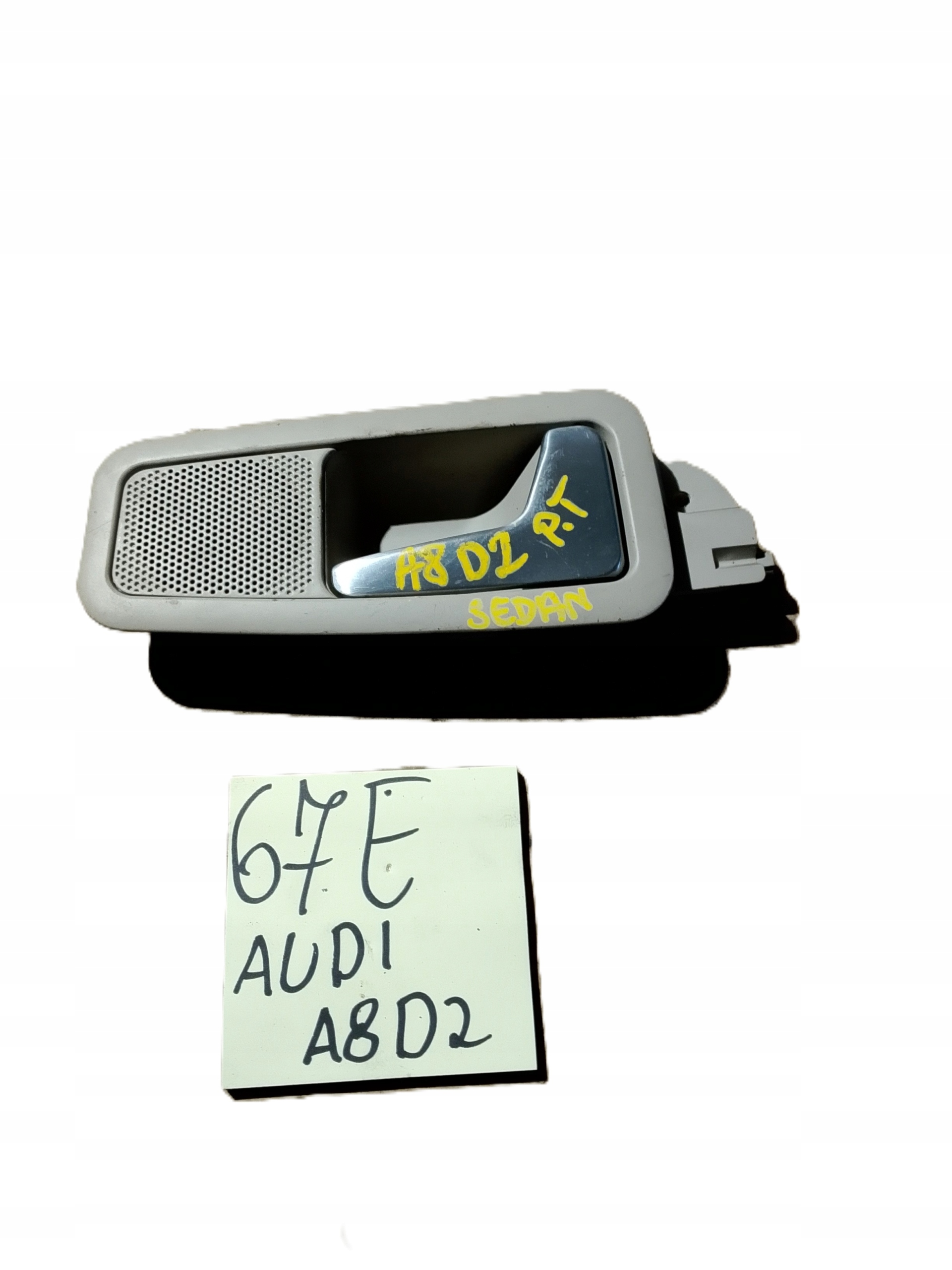 Audi A8 D2 4D0839020G ручка двери внутренняя