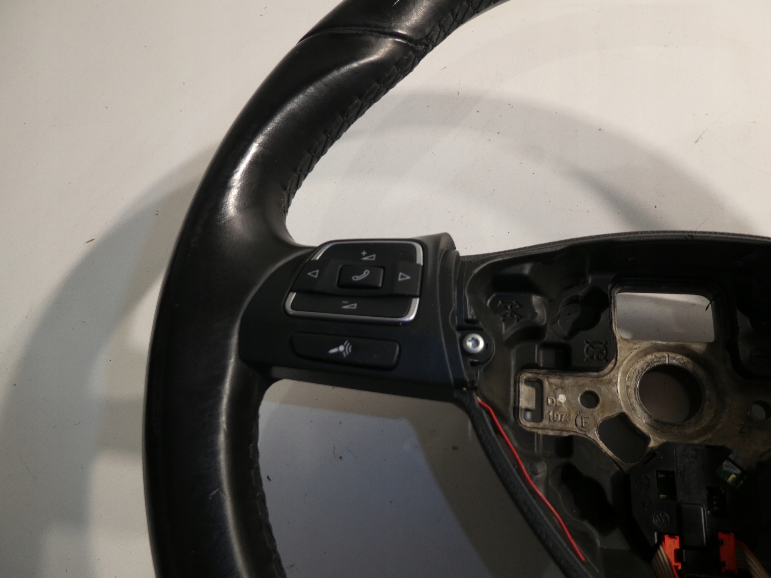 VW TOURAN LENKRAD TROJRAMIENNA MULTIFUNKCJA