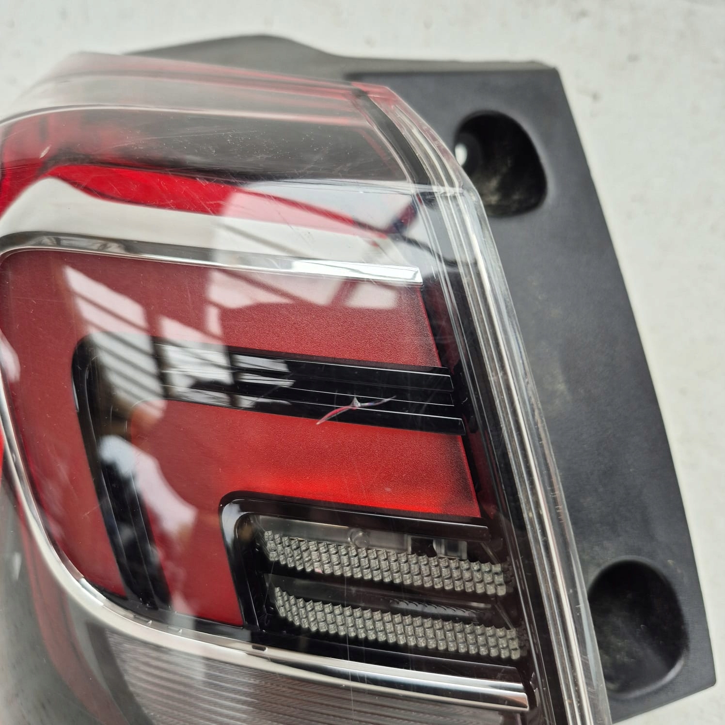 OPEL CROSSLAND X 17- light left rear part rear