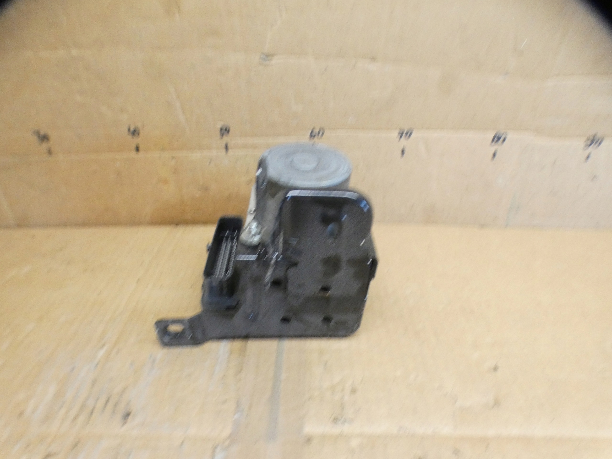 PEUGEOT 5008 II pompa ABS 9812786180