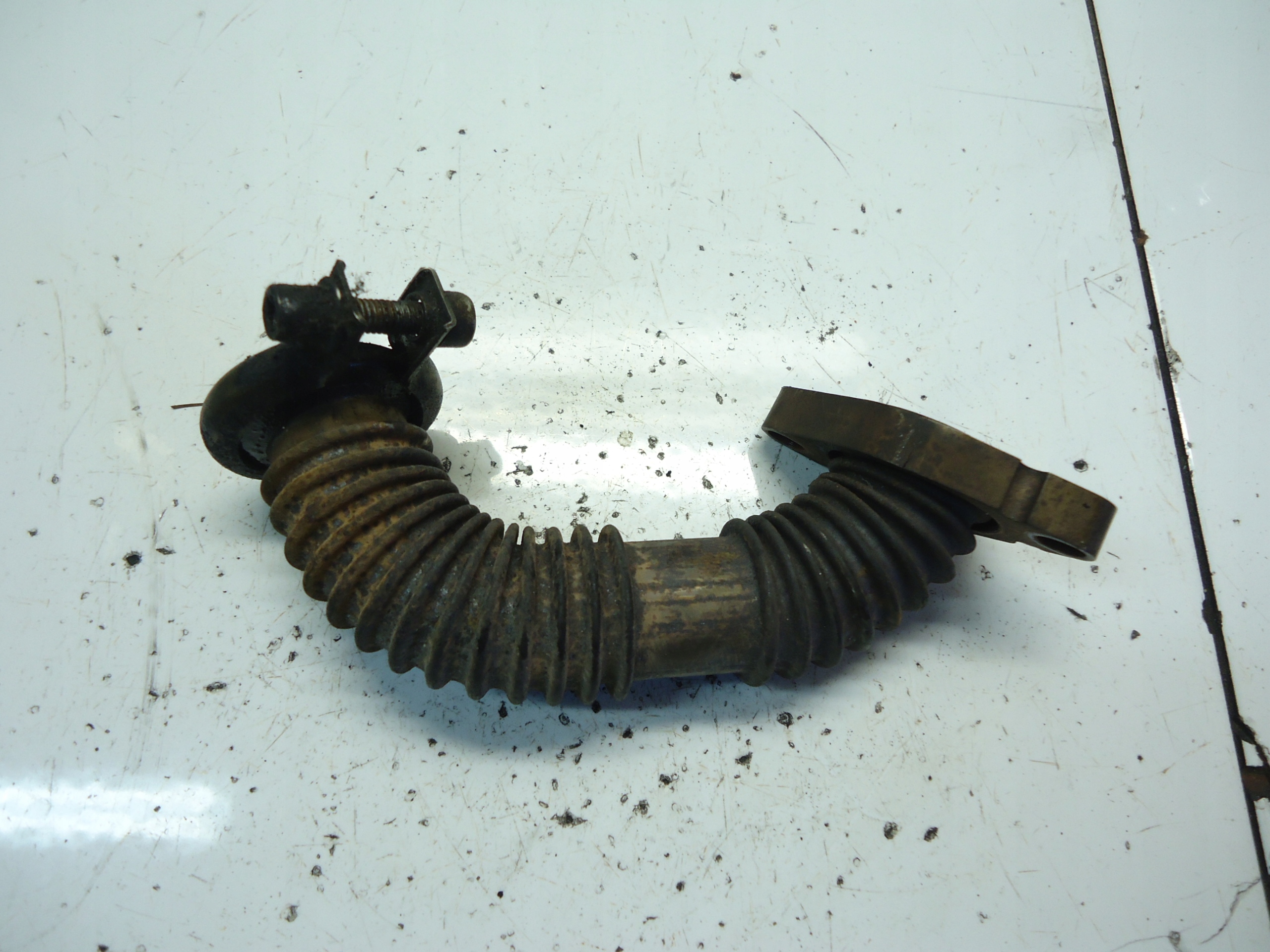 OPEL VECTRA 1.9 CDTI Z19DTH hose EGR